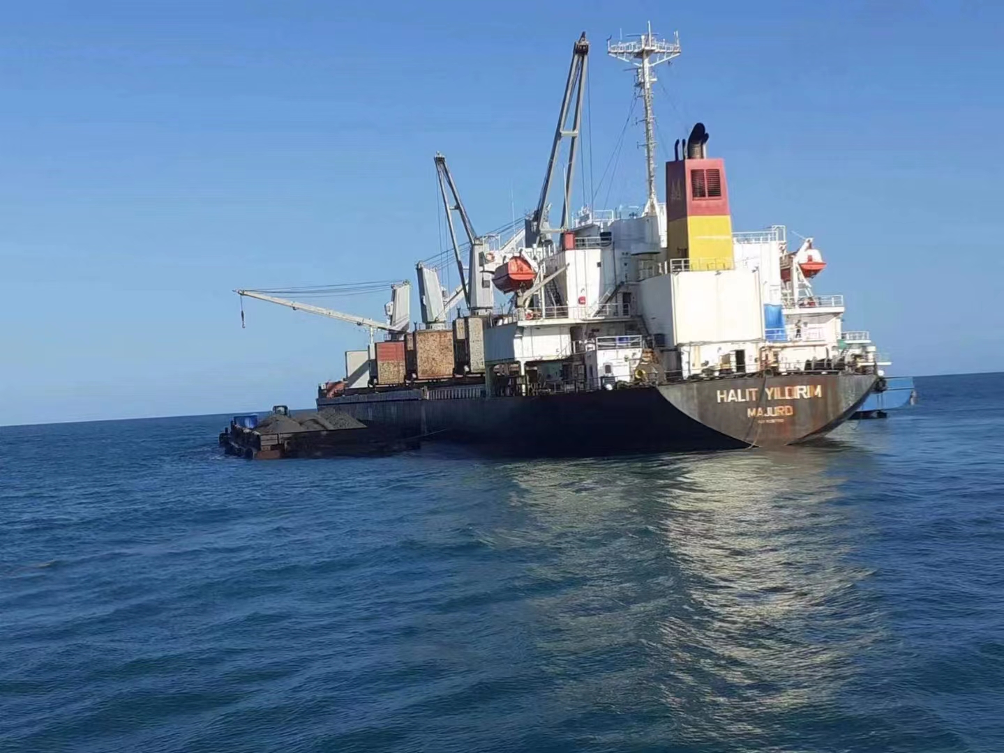 莫桑比克子公司（長城礦業(yè)、重砂礦業(yè)、克羅...